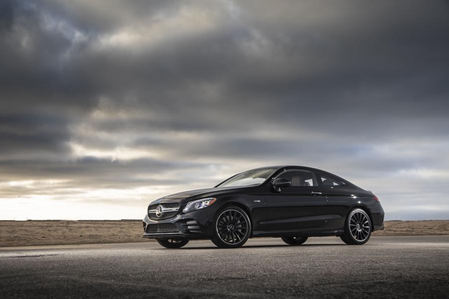  Mercedes-AMG C43 4Matic Coupe (C205) 2018 года  (NA) (фото 3 из 45)